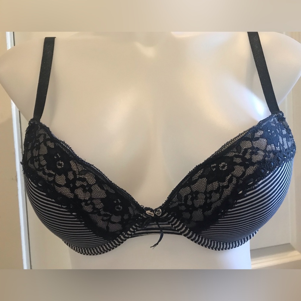 Body Embrace Navy Blue and White Striped Push Up Adjustable Straps Bra